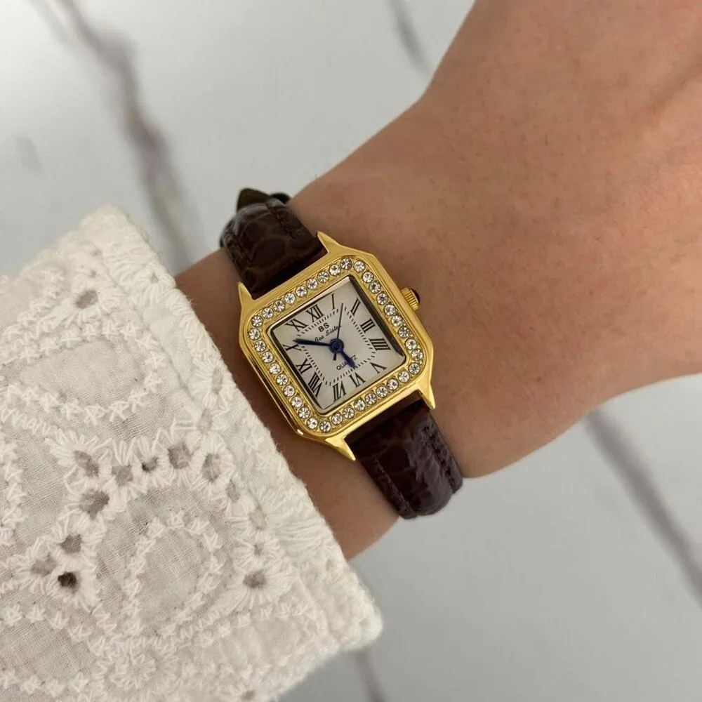 Sku:0156 vintage vibe retro gold brown mini watch black leather strap‎